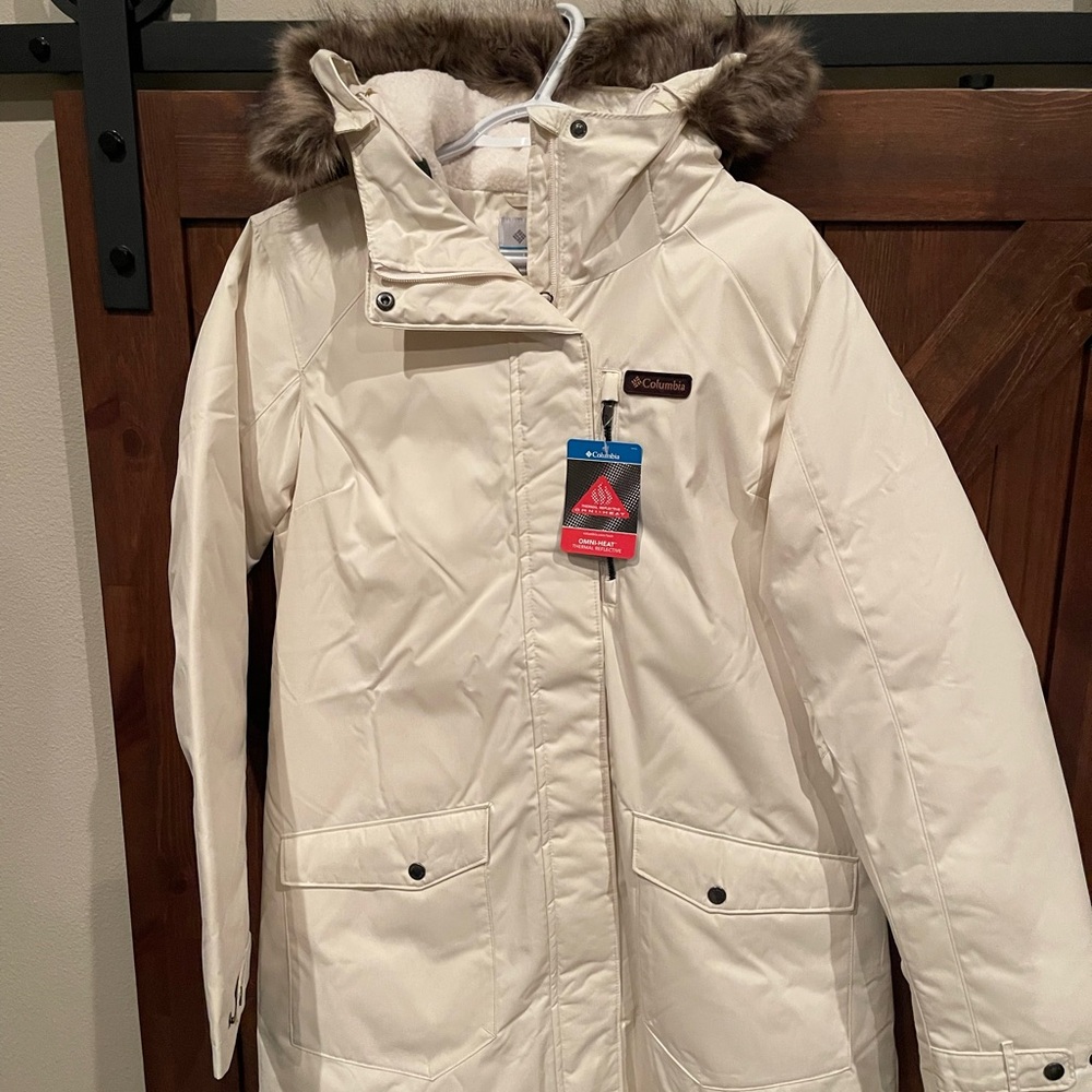 Columbia Off-White Winter Coat with Faux Fur Trim